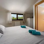 Traumhaftes Nur 100 Meter Zum Mit Jacuzzi, Meerblick, Salzwasserpool Funtana